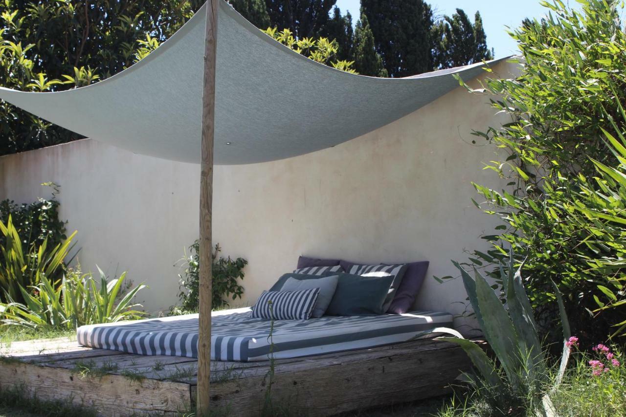 B&B Mas De Caustes Saint-Remy-de-Provence Bagian luar foto